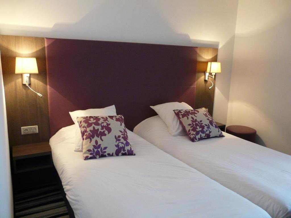 Kyriad Saint Quentin En Yvelines - Montigny Room photo
